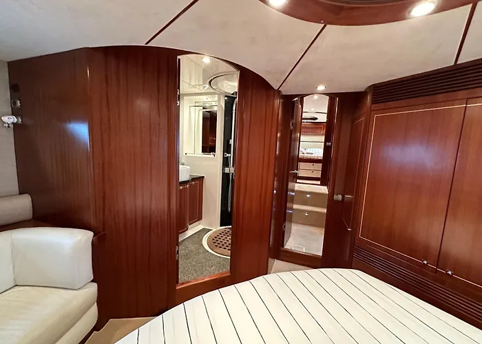 Yacht Pegasus Ii Ботель