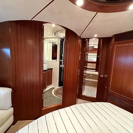 Yacht Pegasus Ii Ботель